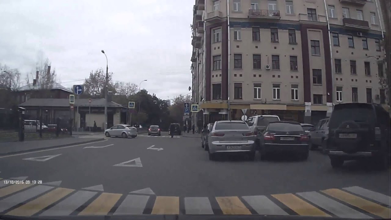 Еслиб не мультиван, проехал бы под кирпич 13 10 2015 - YouTube