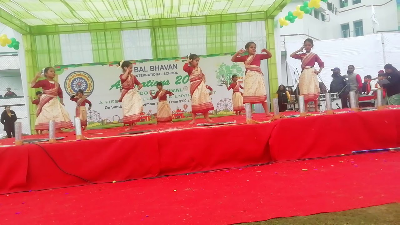 Kids dance bal bhavan International school - YouTube