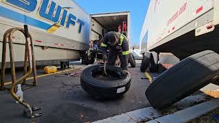 Costco depot service call to change 8 trailer tires   #dieselmechanic #trucking #mechanic #diesel
