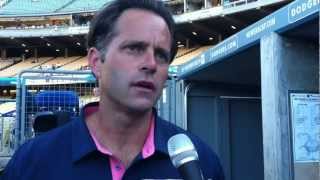 Los Angeles Dodgers honor UCLA baseball alumnus Eric Karros at Stadium's  50th anniversary - Daily Bruin