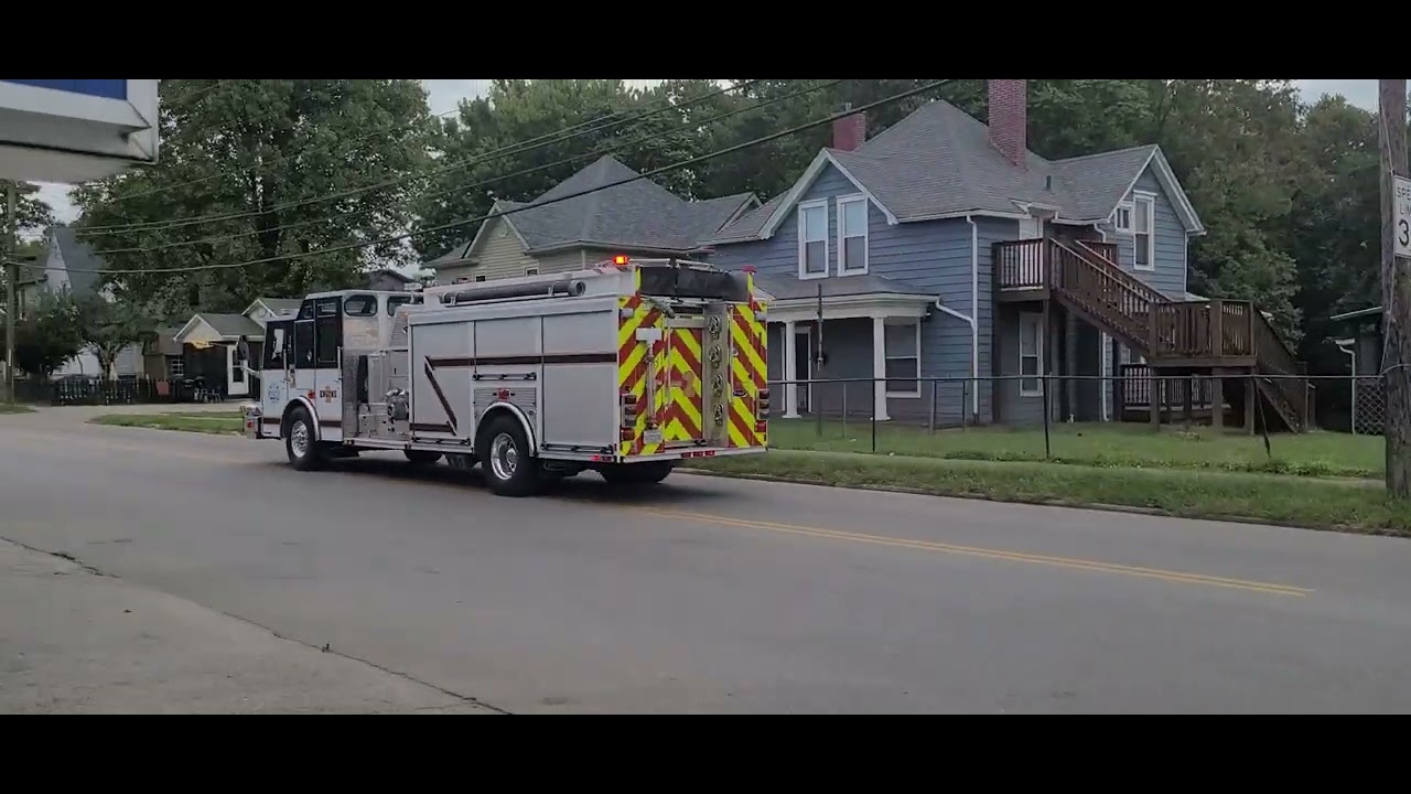Madison County KY FD Engine 2 responding YouTube
