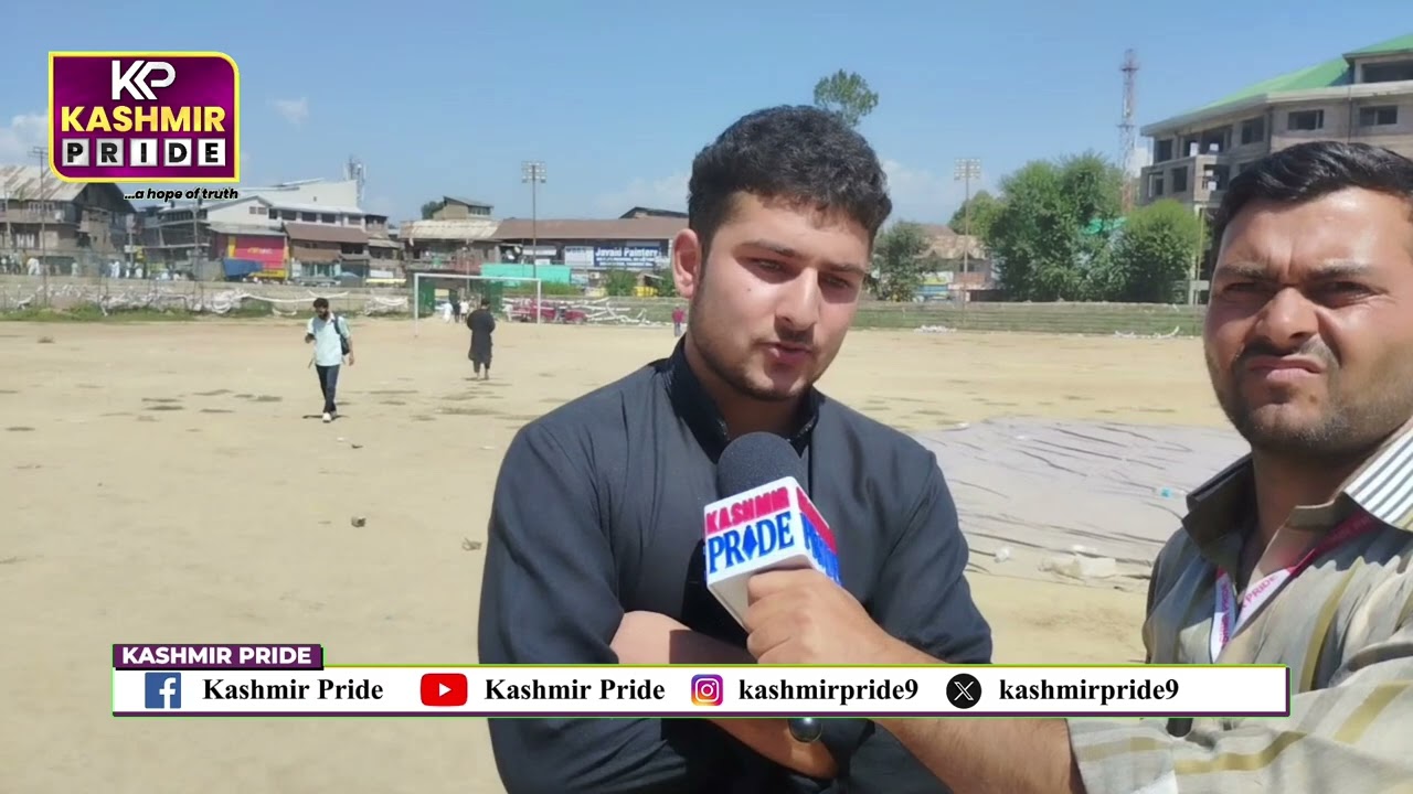 Local youth thronged Anantnag Stadium to extend their support for Er. Rashid