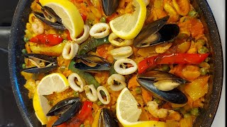 بايلا بفواكه البحر على أصولها لذيذة جدا paella fruits de mer