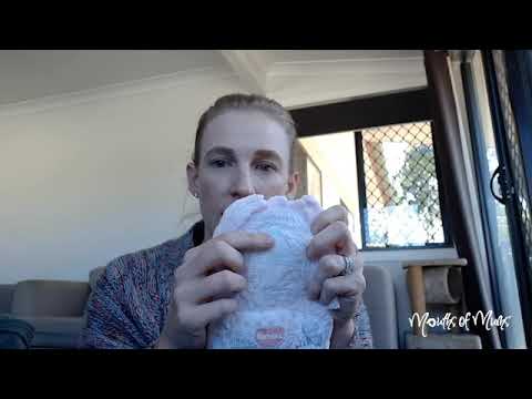 Video: Huggies Ultra Dry Nappy Pants Review from MoM Reviewer