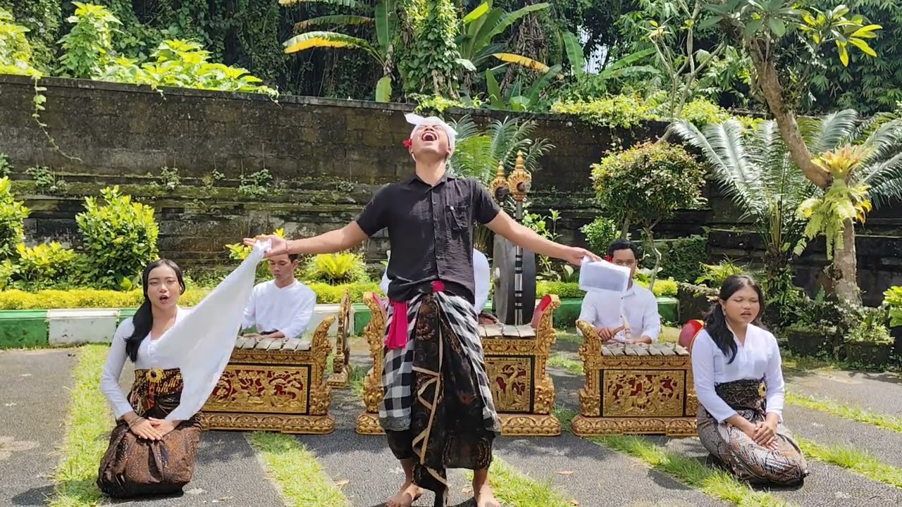 Musikalisasi Puisi Suara Saking Setra || SMAN 1 Tampaksiring || XII7