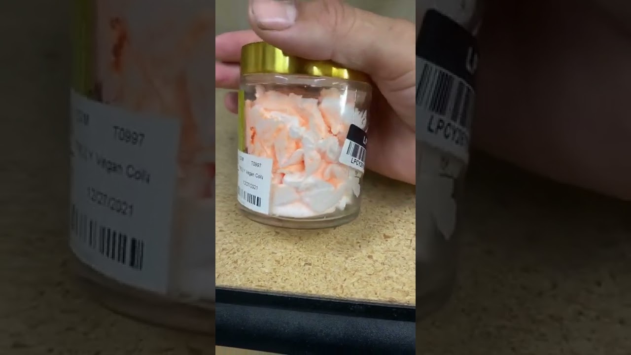 Xavi explains vegan collagen body polish!