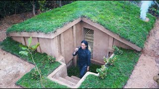 Building The Most Survival Underground House Bamboo &amp; Wood structure And Grass roof