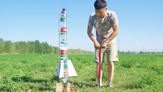 How to use Coca-Cola bottles to build a powerful dual-thrust water rocket（With parachute function）