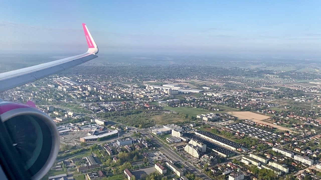 🇵🇱 Morning Landing at Warsaw Chopin Airport, Wizz Air Airbus A321neo 🛬