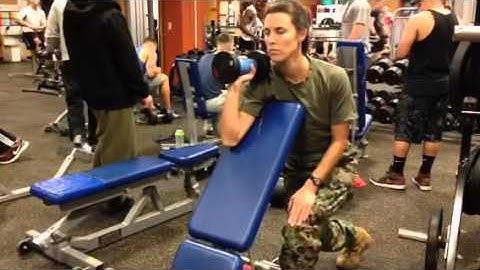 Neutral Grip DB Scott Curl