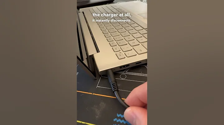 This Laptop Won’t Charge! #shorts #pc #pcrepair #laptoprepair