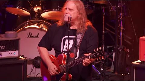 Warren Haynes & Govt Mule honor Jerry Garcia "Lose...