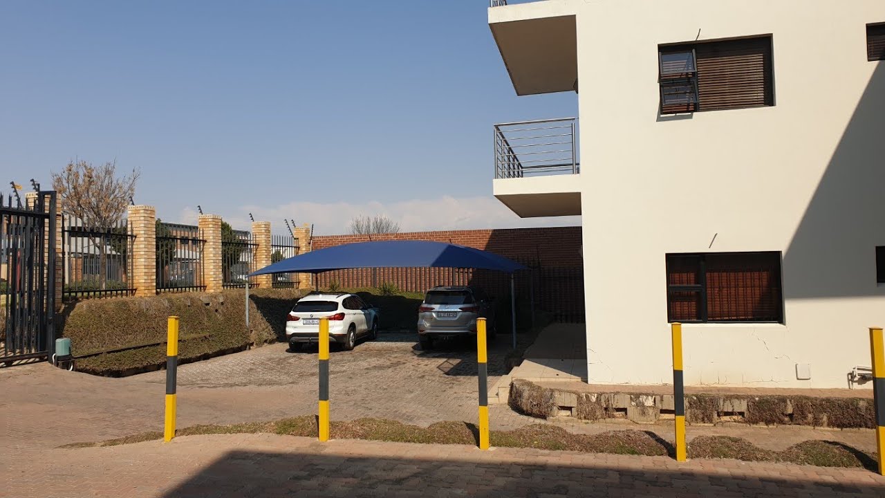 Attractive well located secure sectional title unit For Sale in Capital
