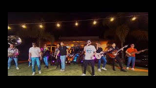 CH Y LA PIZZA - 1ER MINISTRO FT CODIGO 8 (VIDEO EN VIVO COVER)