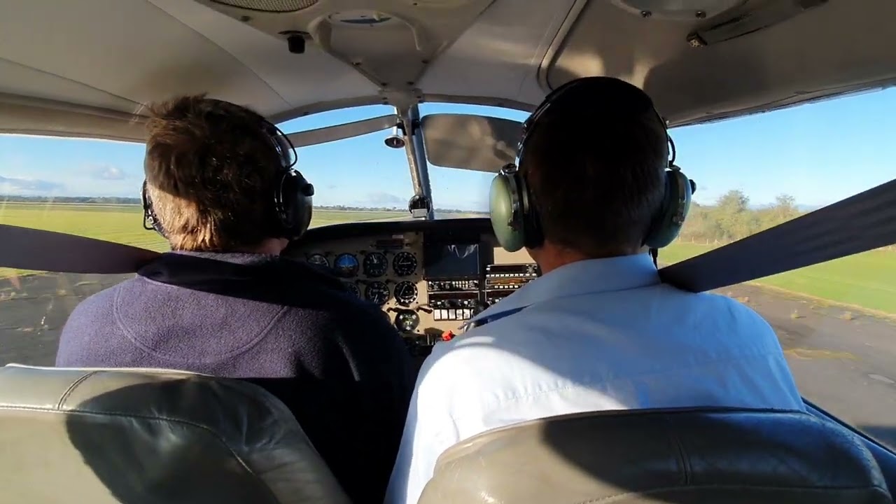 Learning to fly lesson 15 episode 15.4 Touch and Go at Sleap airfield