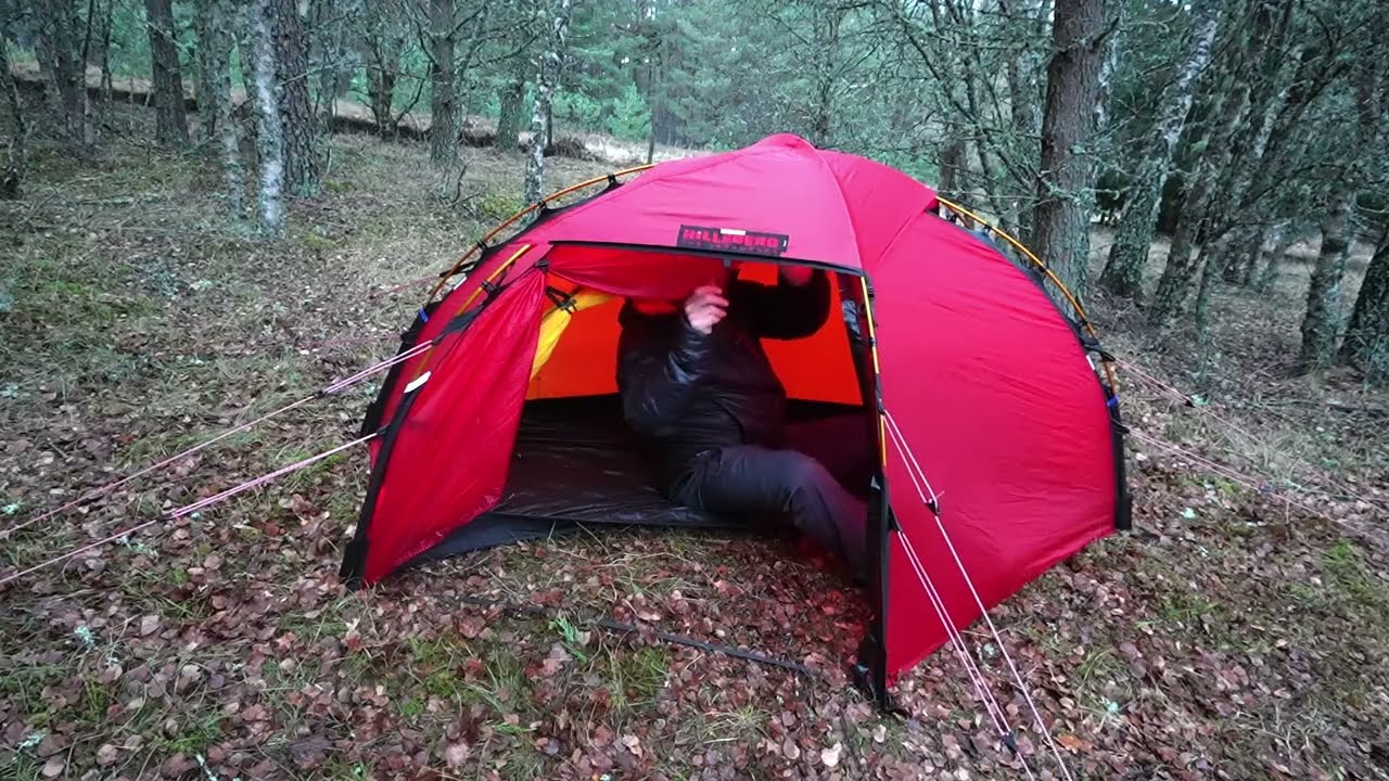 A Look At The Hilleberg Soulo - YouTube