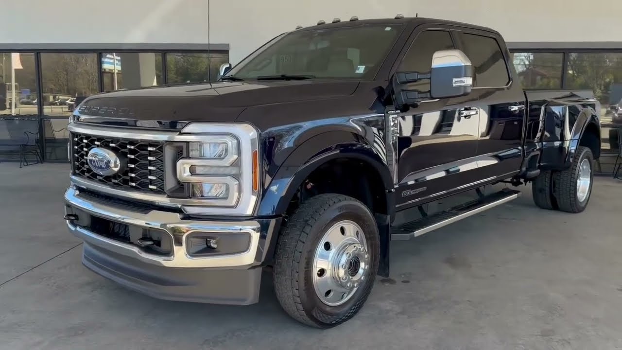 2025 Ford F-450SD Lariat