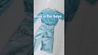 Famous hmmmm somethings missing Net Worth