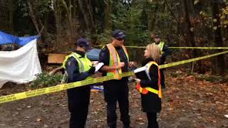 Police remove Burnaby Mountain protesters