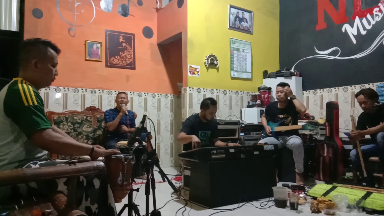  Melody Cinta  Versi Latihan YouTube