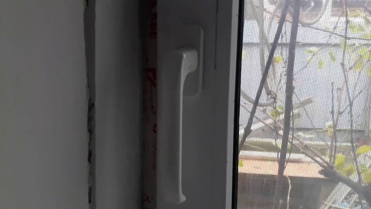 Замена ручки на пластиковом окне... - YouTube