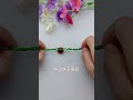 Turn the beads a few times to turn them into a necklace. Zero-based teaching on hand-woven rope