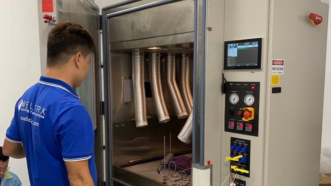 Khui thùng máy Halt và Hass Chamber (unbox Halt&Hass test Chamber)