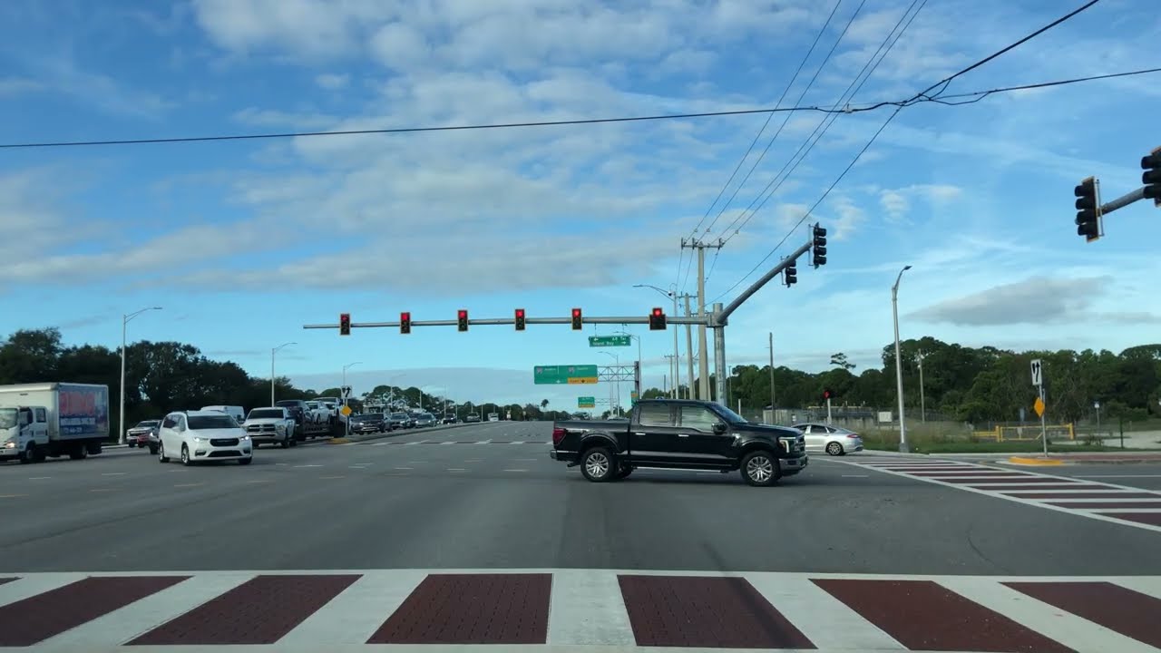 Jupiter Florida Door To Door Shuttle Van To Fort Lauderdale Airport by FLoridaShuttleVans.com