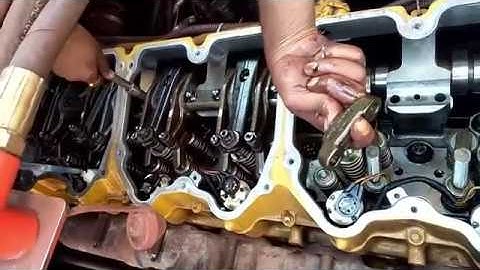 HOW TO CHANGE A INJECTOR CAT C15 ENGINE (PART-1)