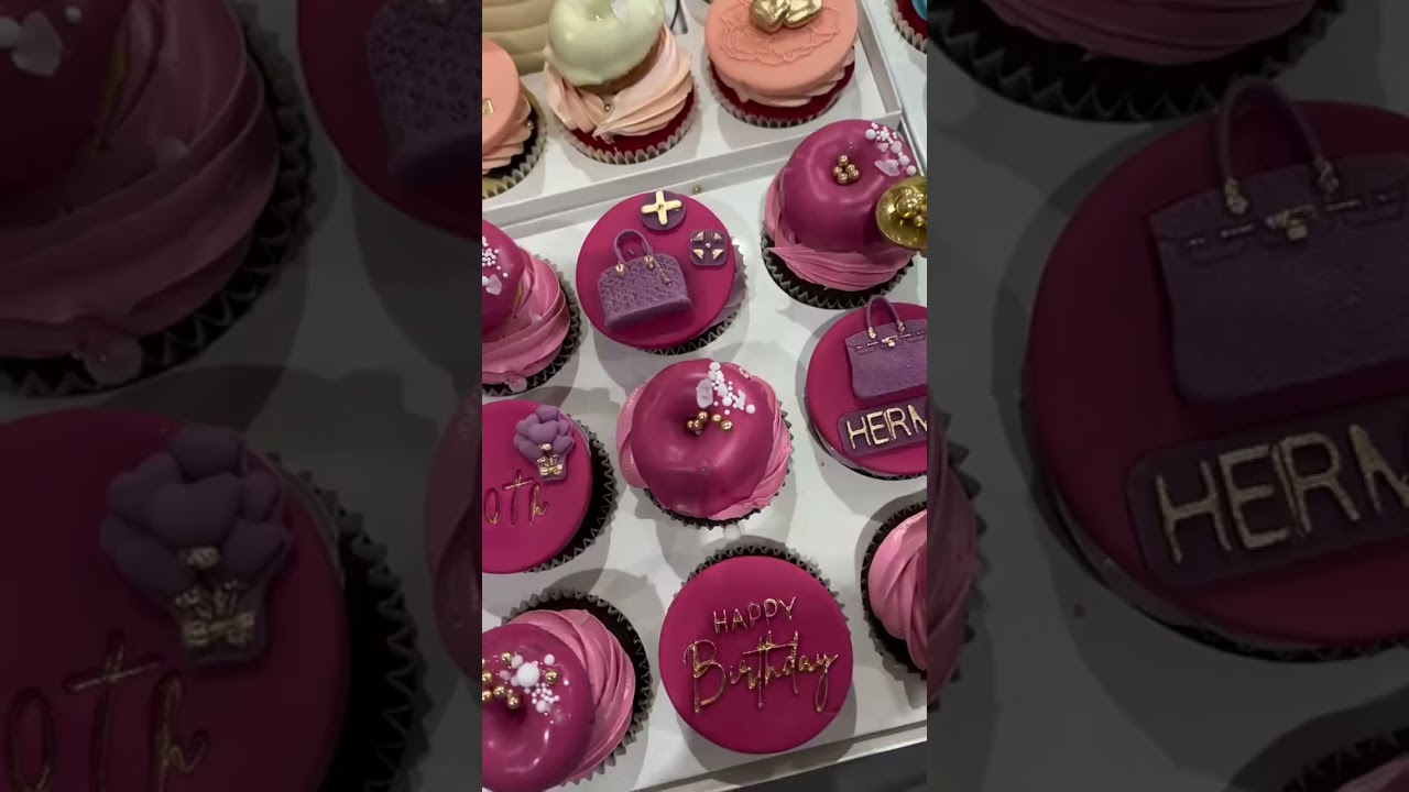 BTS Video How I make cupcakes, Cake-cupcake sets in my Dublin Cake Studio