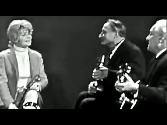Watch Татьяна Доронина - Кораблик (1968) on YouTube