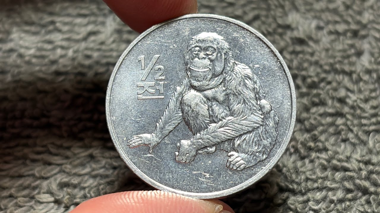 2002 North Korea 1/2 Chon Coin - Orangutan • Values, Information