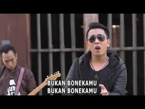 Video Boneka