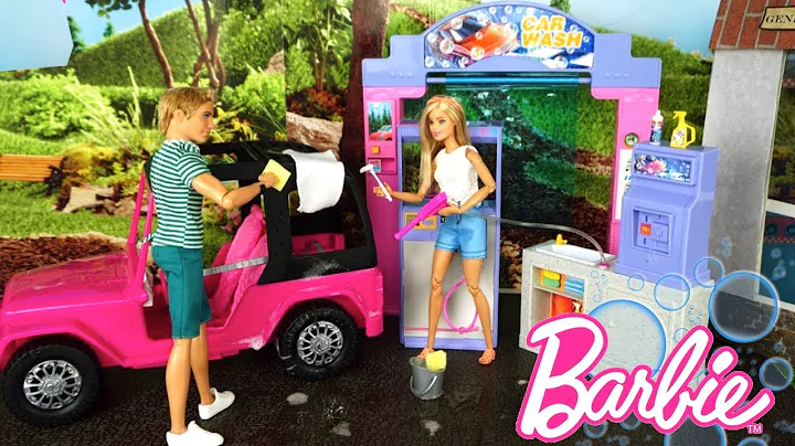 Rutina de Mañana de Mis Muñecas Lavando su Carro de Barbie