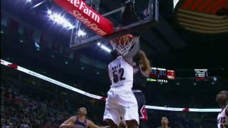 Derrick Rose Throws Down Profile