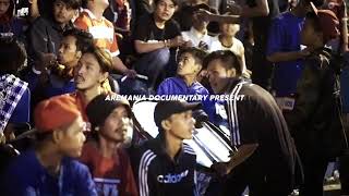Aksi Giant Flag TROOPERS AREMA saat lawan PERSIJA