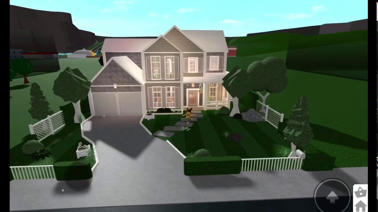 My bloxburg family house - YouTube