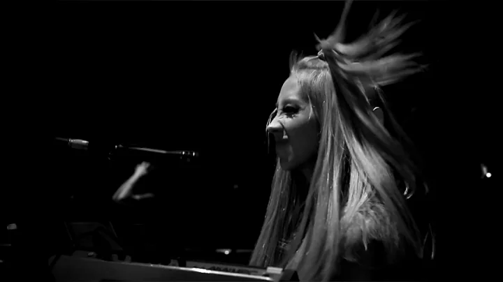 A minute with Guns N' Roses keyboardist Melissa Re...