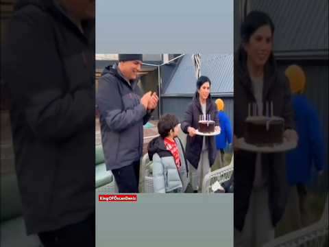Özcan Deniz With