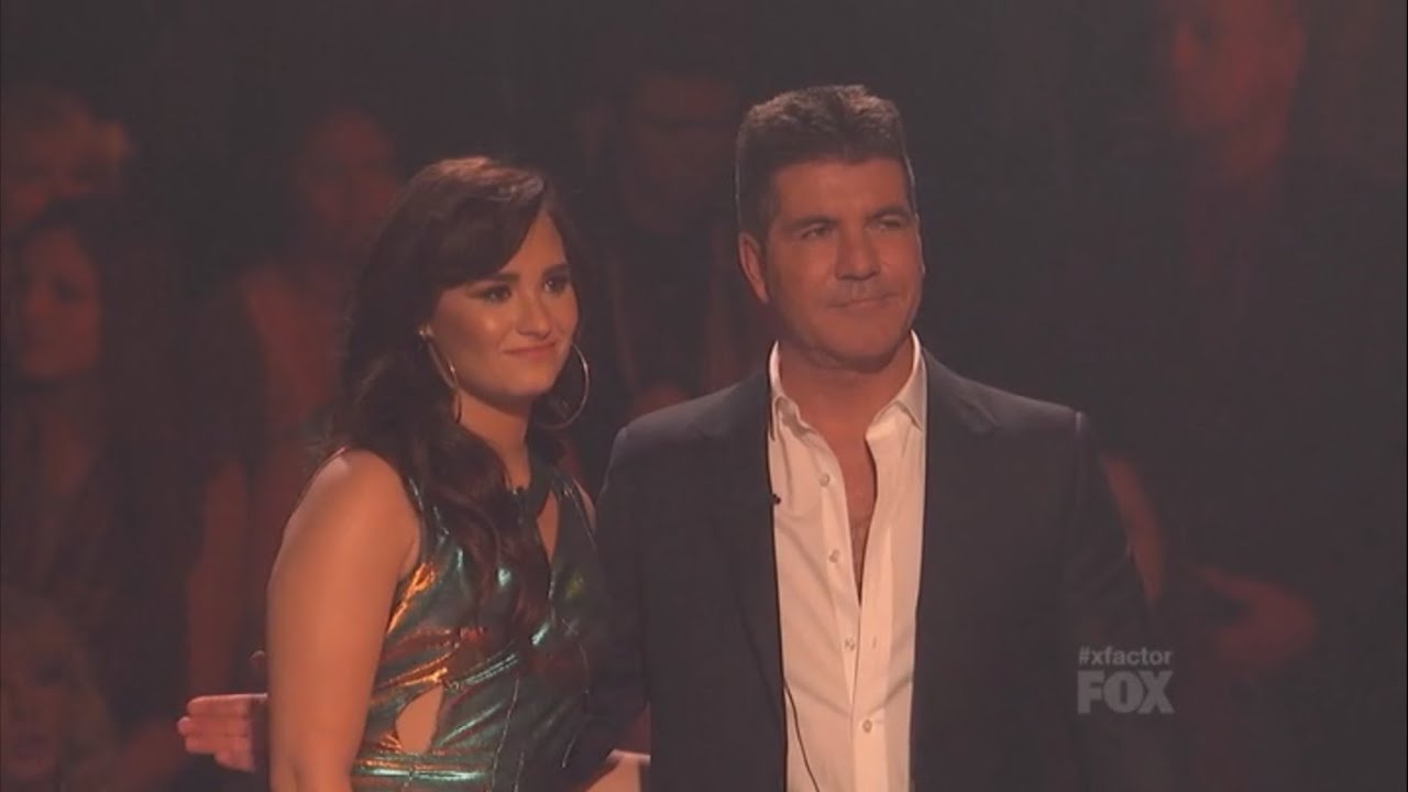 ⁣Demi Lovato and Simon Cowell 19 - The X Factor US LEGENDADO