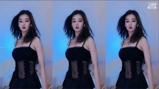 Chinese Network female anchor 斗鱼 辰辰芊DrakE 21