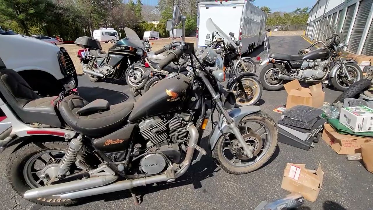 KAWASAKI KZ1300 STORAGE WARS A.K.A. RESCUING MR JOY'S 12 U.J.M.