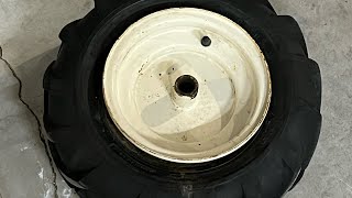 Easiest way to set the bead on a tire! Time saver! Small engine repair! by Mechanic Ninja 1,070 views 2 months ago 2 minutes, 20 seconds