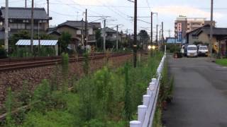 521系3次車 J09編成+J04編成