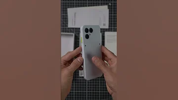 Unboxing The Fairphone Gen 6 