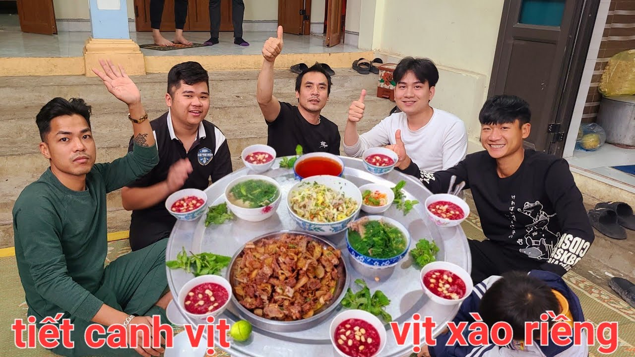 Tiết Canh Vịt.Nộm Vịt.Món Ăn Lạ Miệng | Biển Nguyễn ngọc.