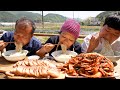        fresh kimchi  boiled pork  noodles   mukbang eating show