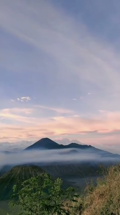 beautiful mountain view, Mentahan pemandangan Gunung Buat prank temen  #short #shorts #support