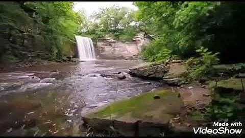 سورة الملك مكررة خمس مرات