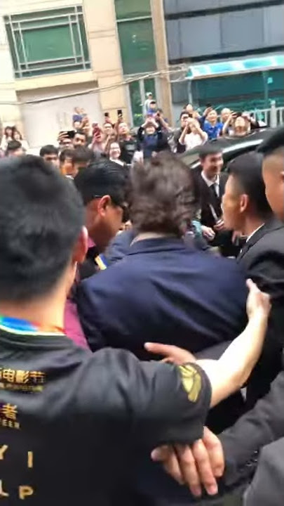King Khan in China #Shahrukh Khan #Srkian #Chinese fan